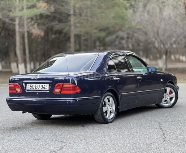Mercedes E 200 1997, 257,800 km - 2.0 л - Bakı