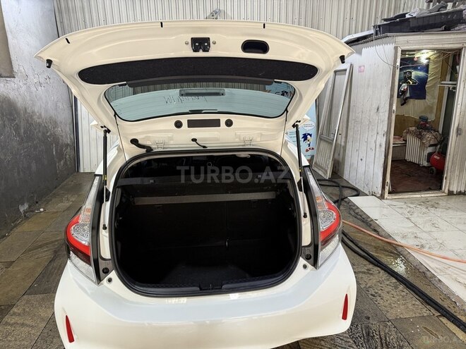 Toyota Aqua 2021, 50,000 km - 1.5 l - Bakı