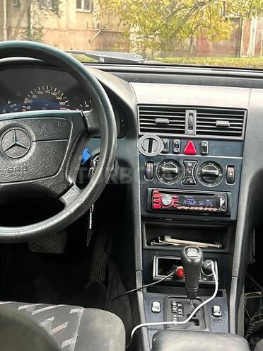 Mercedes C 180 1998, 317,000 km - 1.8 л - Bakı