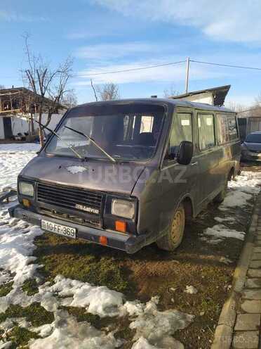 RAF 2203 1984, 150,000 km - 2.4 l - Qusar