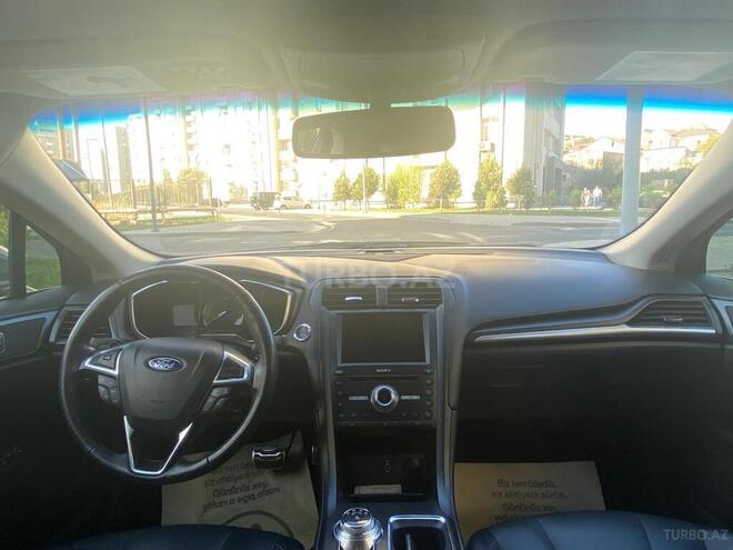 Ford Fusion (North America) 2018, 104,000 km - 2.0 л - Bakı