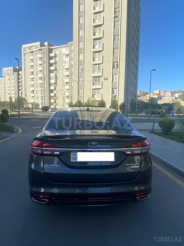 Ford Fusion (North America) 2018, 104,000 km - 2.0 л - Bakı