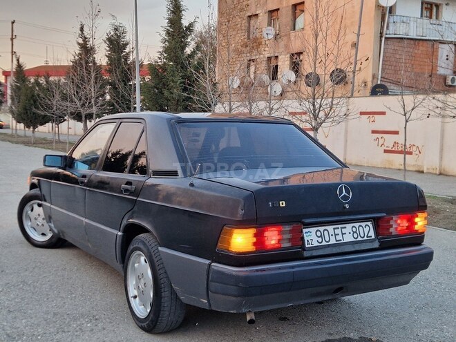 Mercedes 190 1993, 275,382 km - 1.8 l - Sumqayıt