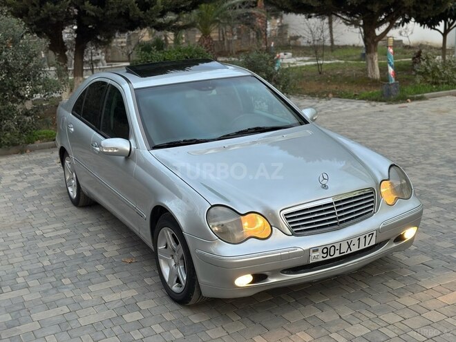 Mercedes C 200 2001, 111,222 km - 2.0 l - Salyan