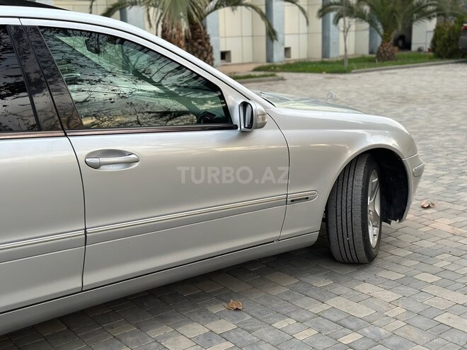 Mercedes C 200 2001, 111,222 km - 2.0 l - Salyan