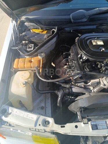 Mercedes 190 1990, 340,000 km - 2.0 l - Qəbələ