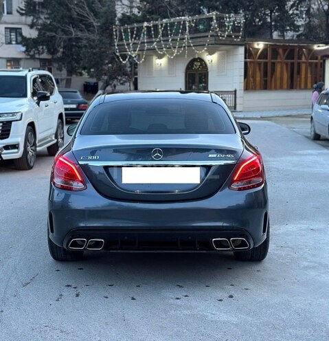 Mercedes C 300 2015, 178,900 km - 2.0 л - Bakı