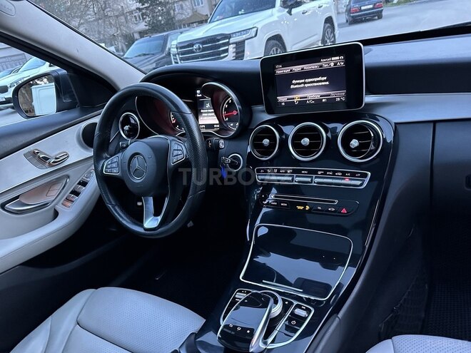 Mercedes C 300 2015, 178,900 km - 2.0 л - Bakı