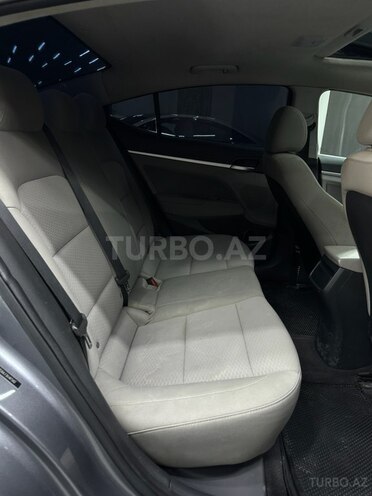 Hyundai Elantra 2019, 158,590 km - 2.0 l - Bakı