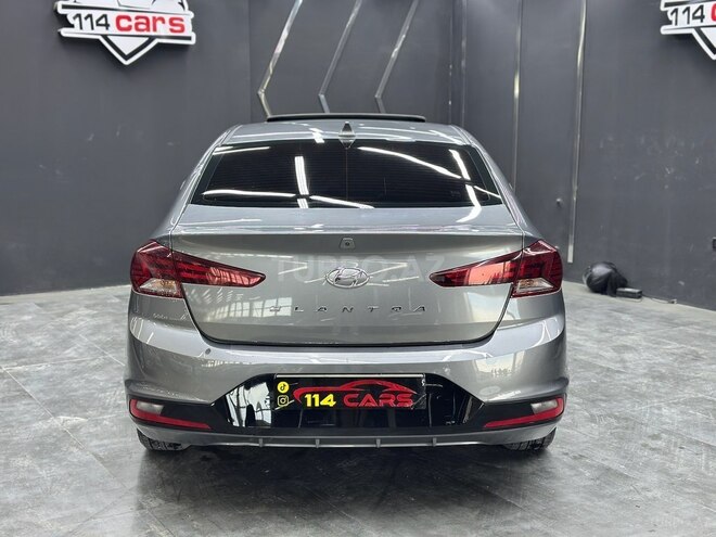 Hyundai Elantra 2019, 158,590 km - 2.0 l - Bakı