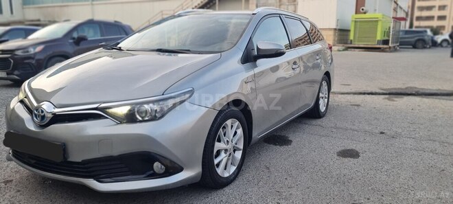 Toyota Auris 2016, 145,000 km - 1.8 l - Bakı