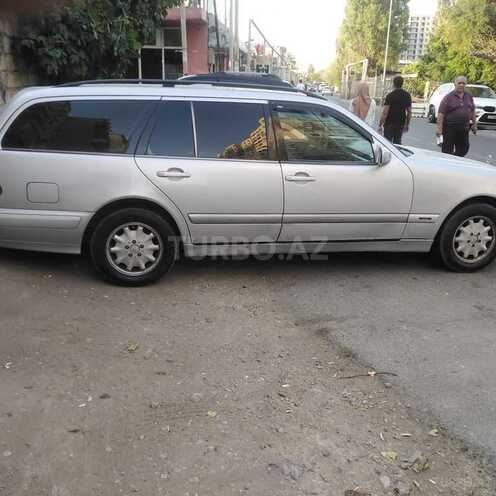 Mercedes E 240 1999, 398,937 km - 2.4 l - Bakı
