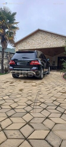 Mercedes ML 350 4MATIC 2014, 203,064 km - 3.5 l - Bakı