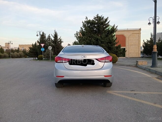 Hyundai Elantra 2015, 128,523 km - 1.8 l - Bakı