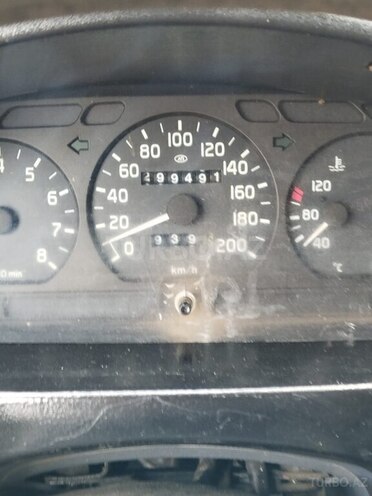 GAZ 322173 2004, 299,000 km - 2.5 l - Salyan
