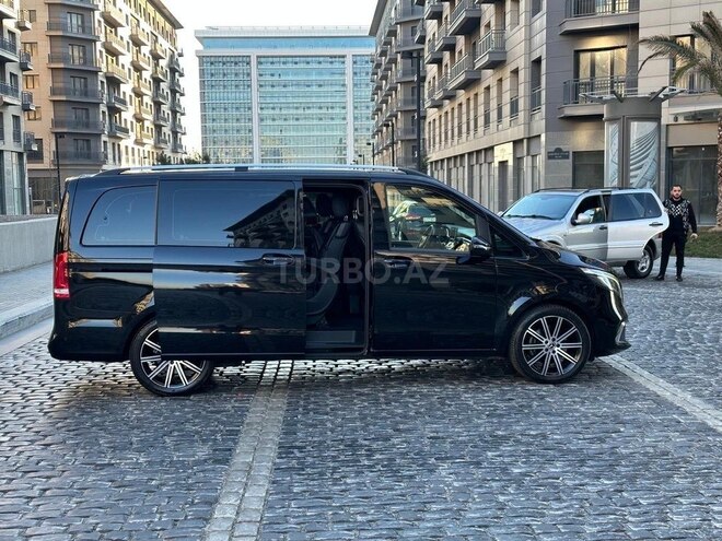 Mercedes V 250-12