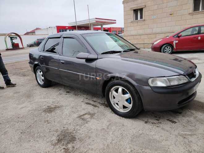 Opel Vectra 1996, 292,929 km - 1.6 l - Sumqayıt