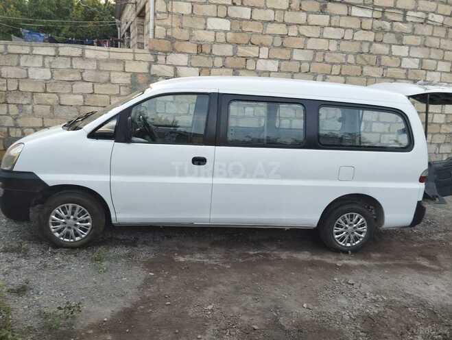 Hyundai H-1 2004, 200,000 km - 2.5 l - Bərdə