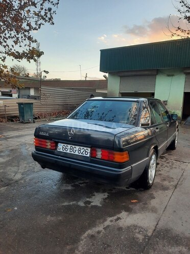 Mercedes 190 1988, 520,000 km - 2.0 l - Mingəçevir