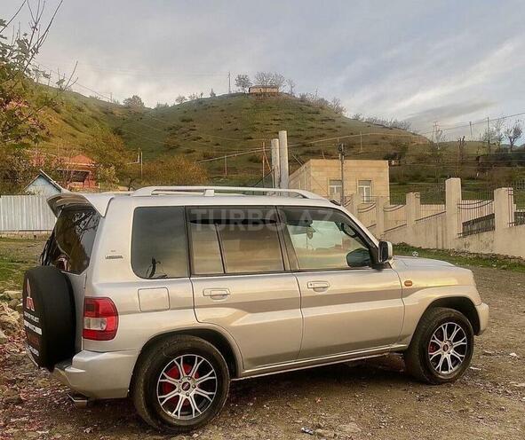 Mitsubishi Pajero io 2000, 257,350 km - 2.0 л - Yardımlı