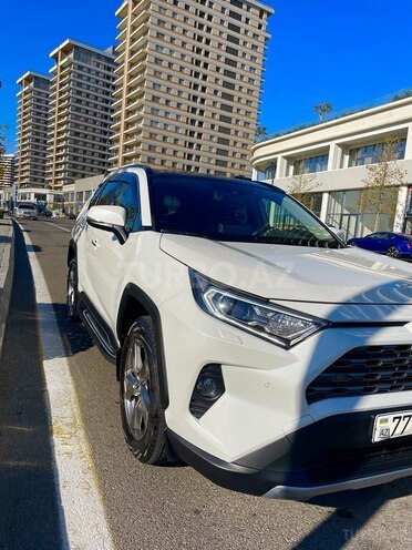 Toyota RAV4 2020, 97,205 km - 2.0 l - Bakı