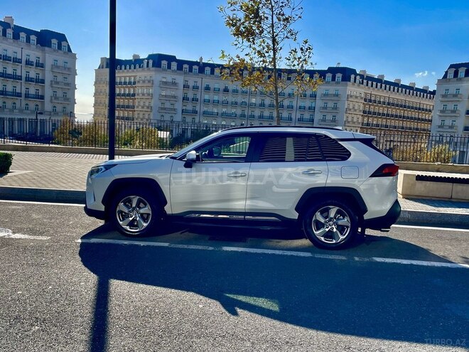 Toyota RAV4 2020, 97,205 km - 2.0 l - Bakı