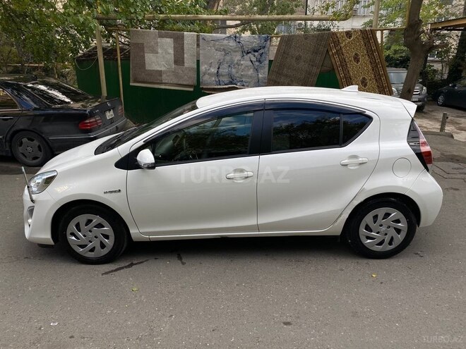 Toyota Aqua 2014, 155,000 km - 1.5 l - Bakı