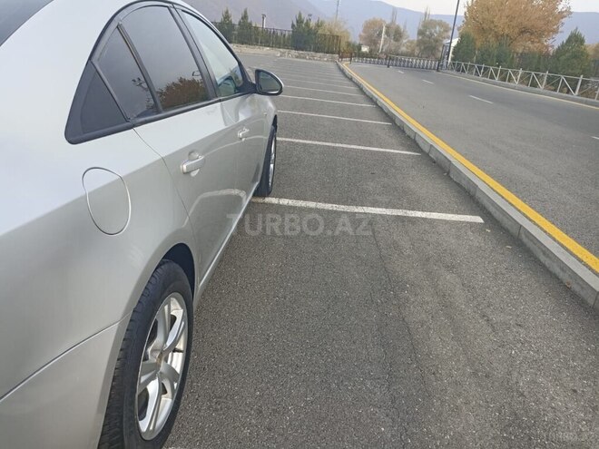 Chevrolet Cruze 2010, 273,588 km - 1.8 l - Şəki
