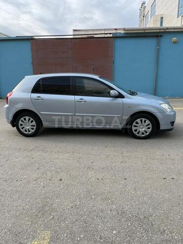 Toyota Corolla 2006, 298,000 km - 1.4 л - Bakı