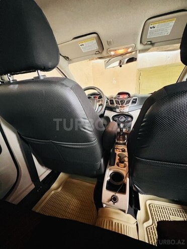 Ford Fiesta 2012, 154,000 km - 1.6 l - Bakı