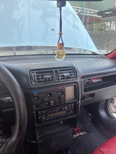 Opel Vectra 1993, 250,000 km - 1.7 l - Mingəçevir