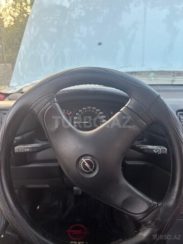 Opel Vectra 1993, 250,000 km - 1.7 l - Mingəçevir