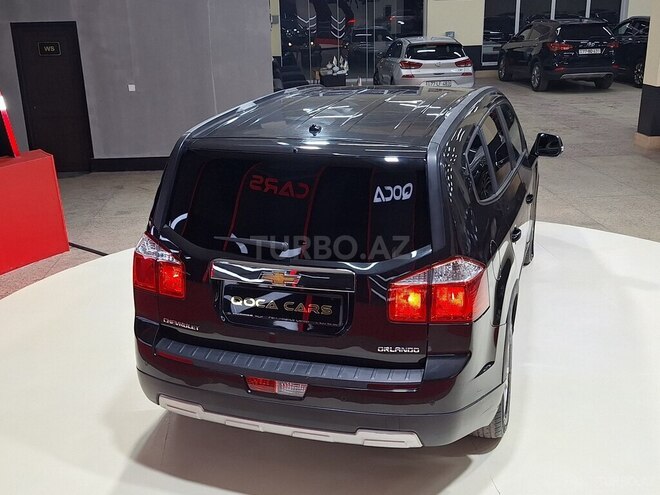 Chevrolet Orlando-8