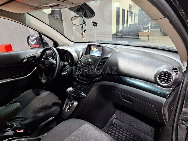 Chevrolet Orlando-13