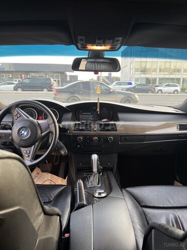 BMW 545 2003, 22,800 km - 4.4 l - Bakı