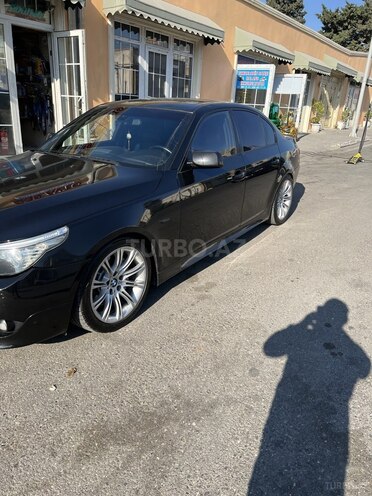 BMW 545 2003, 22,800 km - 4.4 l - Bakı
