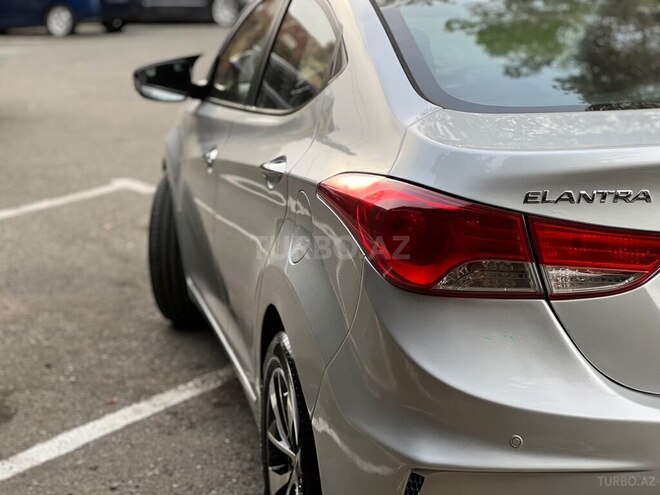 Hyundai Elantra 2011, 124,000 km - 1.6 l - Bakı