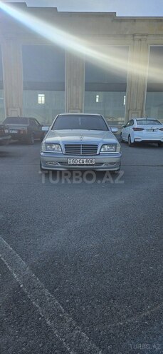 Mercedes C 240 1998, 345,789 km - 2.4 л - Tovuz