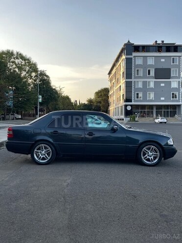 Mercedes C 180 1995, 240,000 km - 1.8 л - Bakı