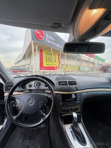 Mercedes E 280 2006, 257,500 km - 2.8 л - Bakı