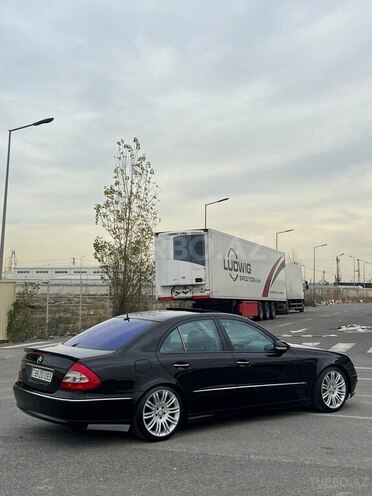 Mercedes E 280 2006, 257,500 km - 2.8 л - Bakı