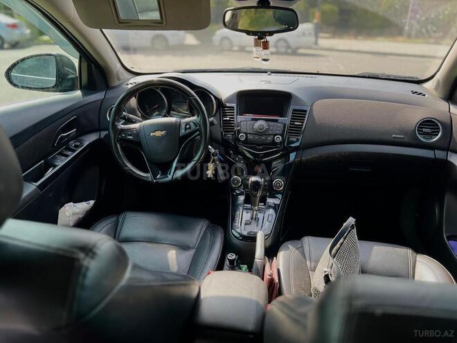 Chevrolet Cruze-5