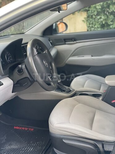 Hyundai Elantra 2017, 177,028 km - 2.0 l - Bakı