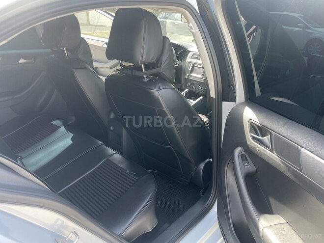 Volkswagen Jetta 2017, 140,000 km - 1.4 l - Bakı