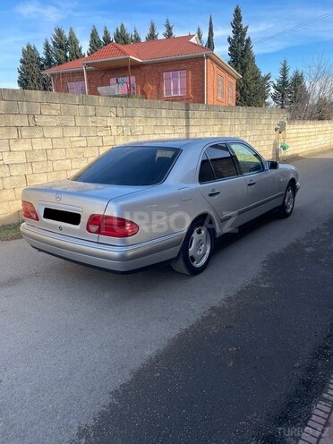 Mercedes E 230 1997, 400,000 km - 2.3 l - Masallı