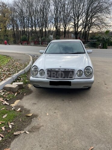 Mercedes E 230 1997, 400,000 km - 2.3 l - Masallı