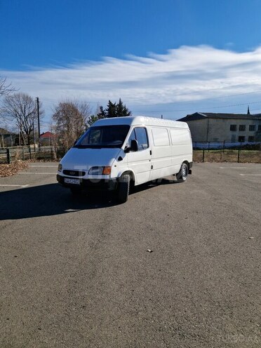 Ford Transit 1998, 560,000 km - 2.5 l - Masallı