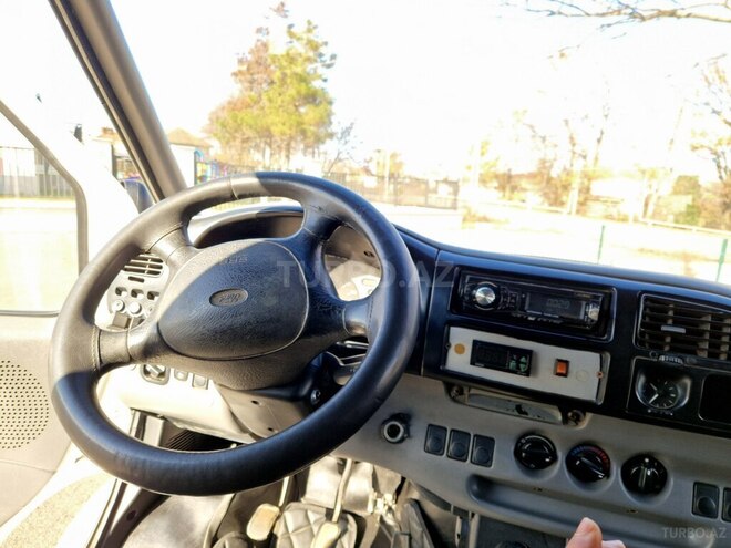 Ford Transit 1998, 560,000 km - 2.5 l - Masallı