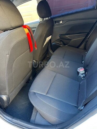 Hyundai Accent 2022, 23,337 km - 1.6 л - Bakı
