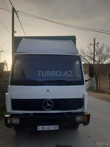 Mercedes  1995, 160,900 km - 6.2 l - Bakı